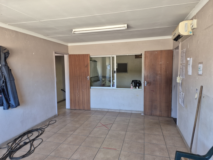 Commercial Property for Sale in Klerksdorp Industrial North West